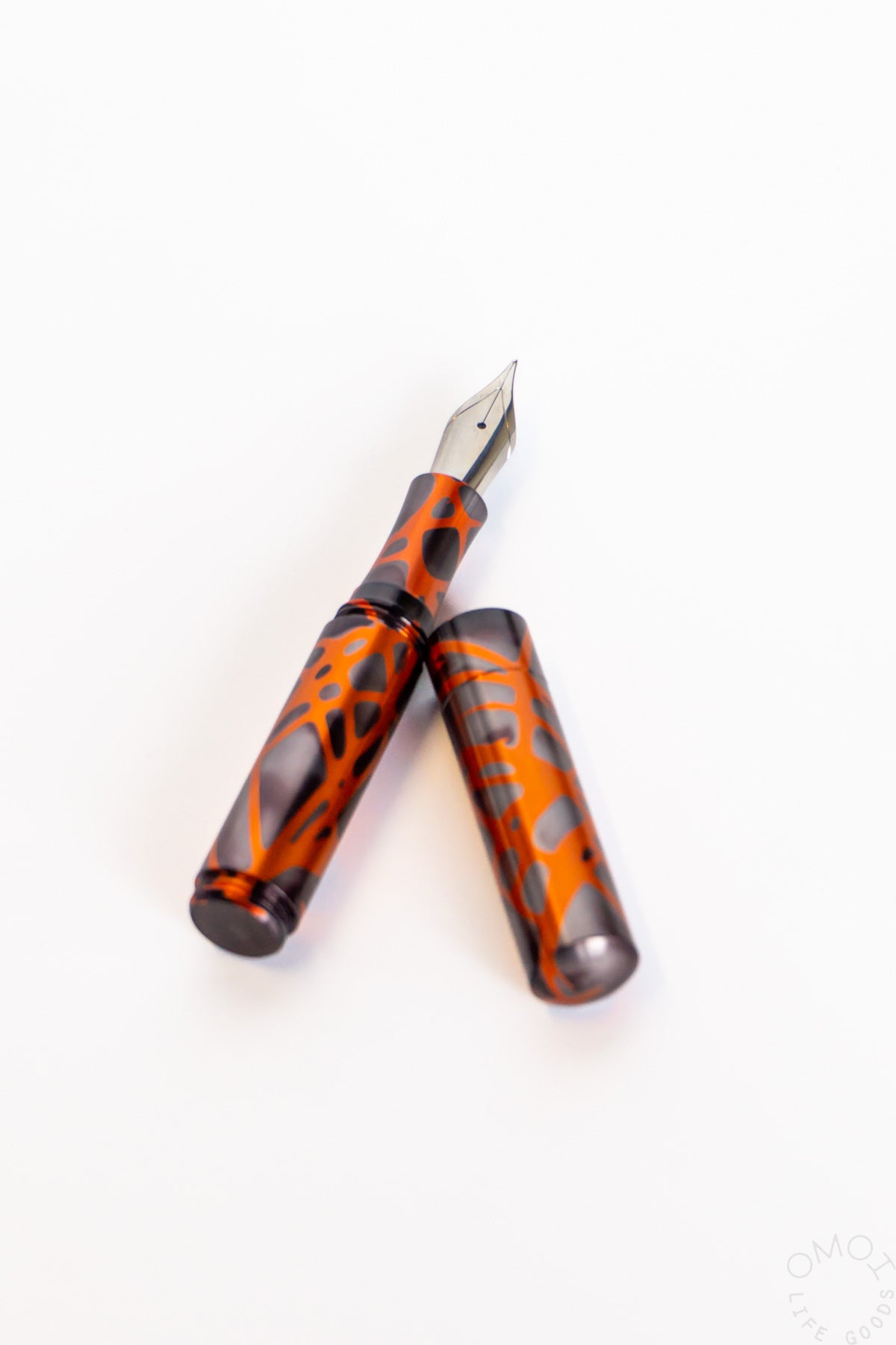 Schon DSGN Anodized Aluminum "Pocket 6" Fountain Pen Orange Smoke